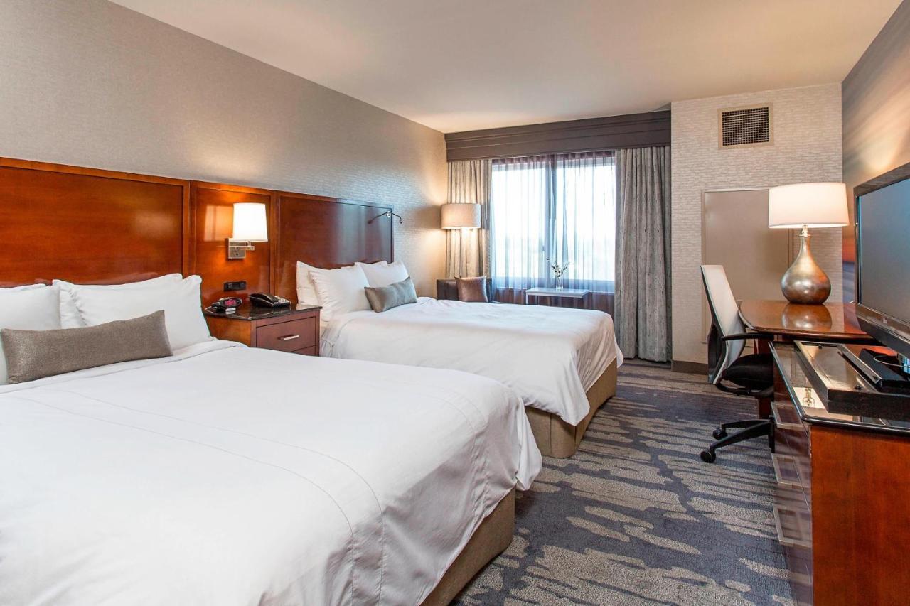 Rochester Airport Marriott Kültér fotó