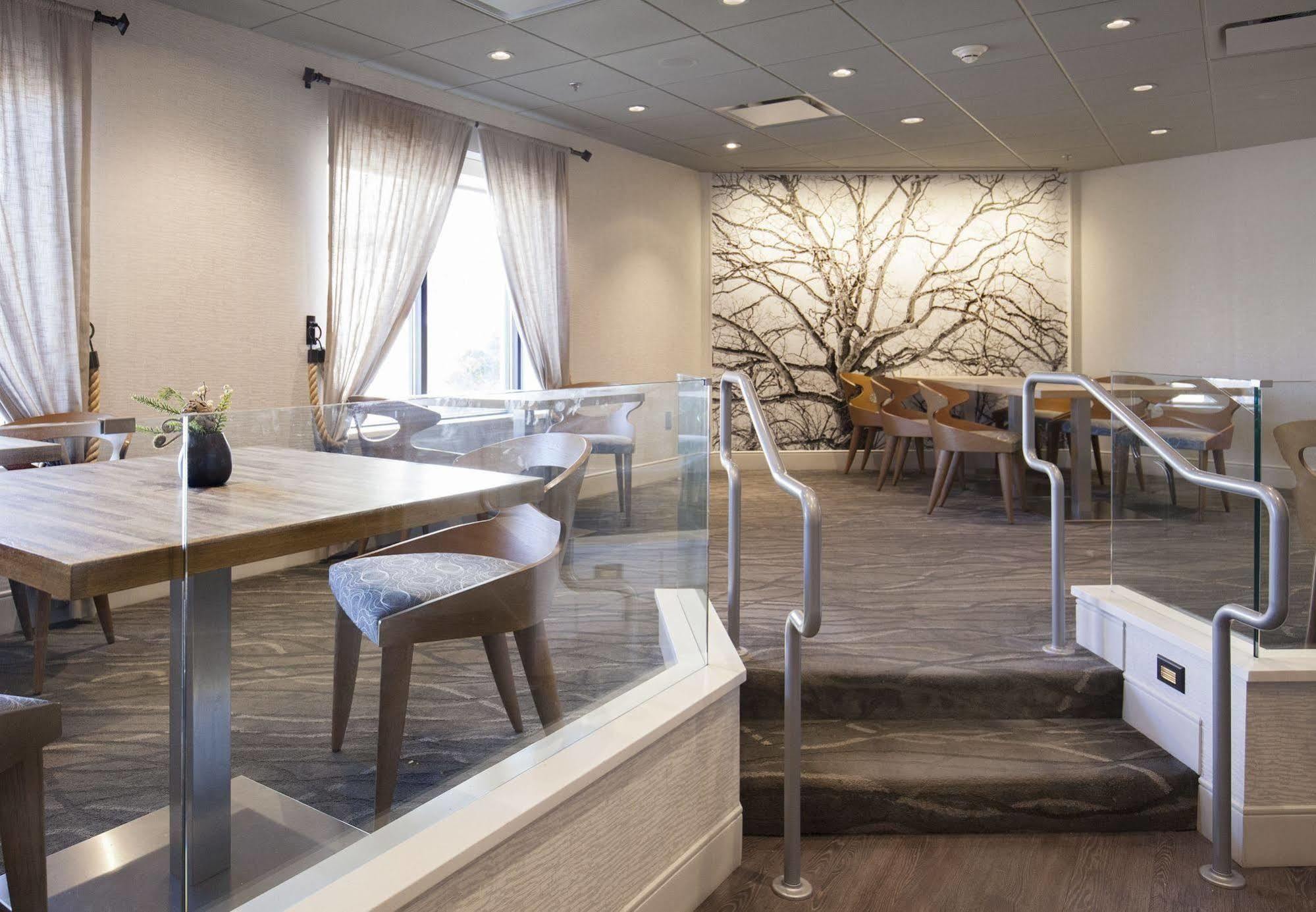 Rochester Airport Marriott Kültér fotó